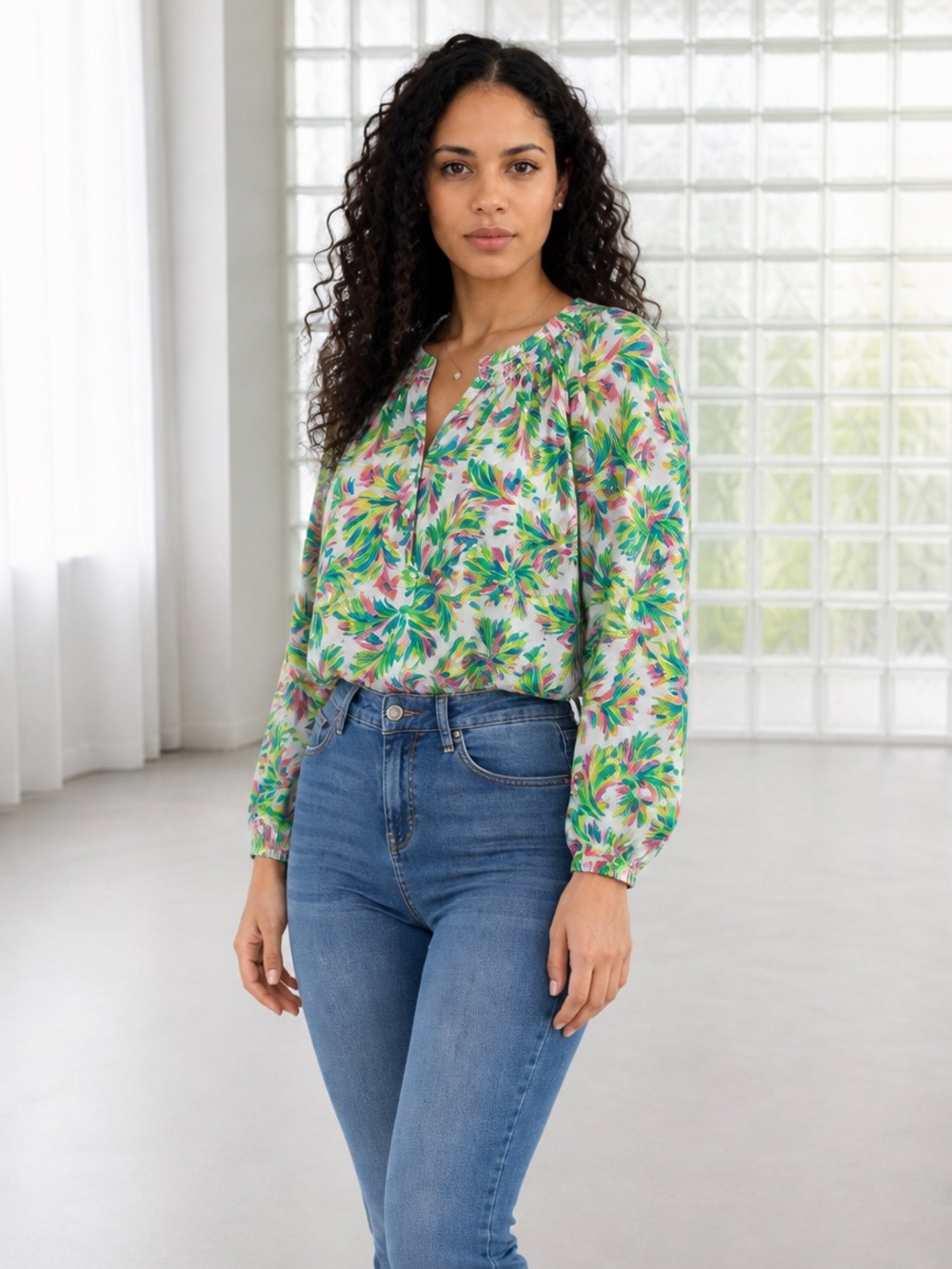 STELLA PARKER SCOOP -NECK BLOUSE